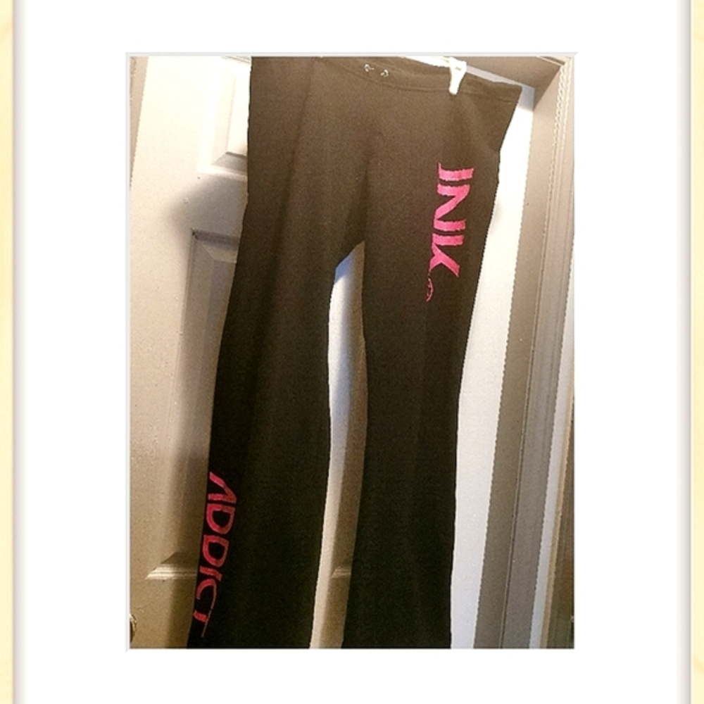 Woman's Ink Addict jogging pants